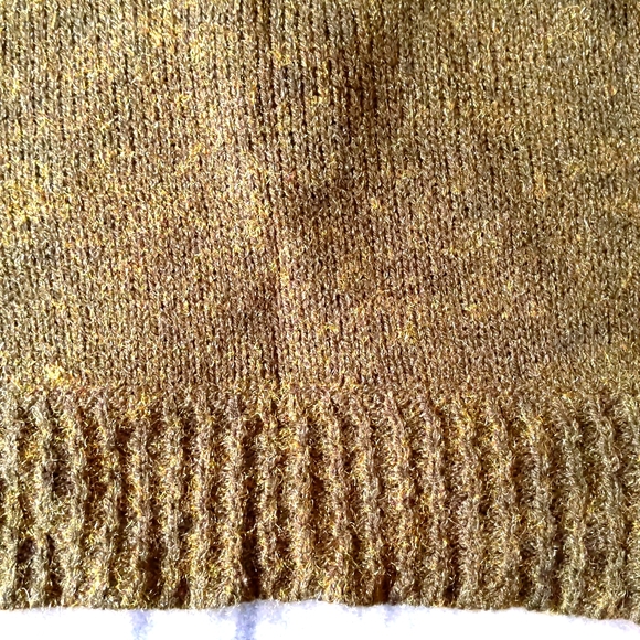 NWOT. Woman's Long open cardigan sweater with Late Autumn Green/sparkling gold. - Picture 4 of 6